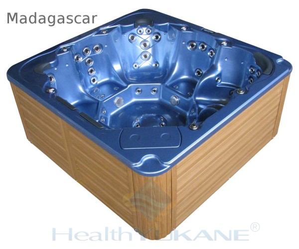 Spa Jacuzzi 8 personas HealthYUKANE Madagascar